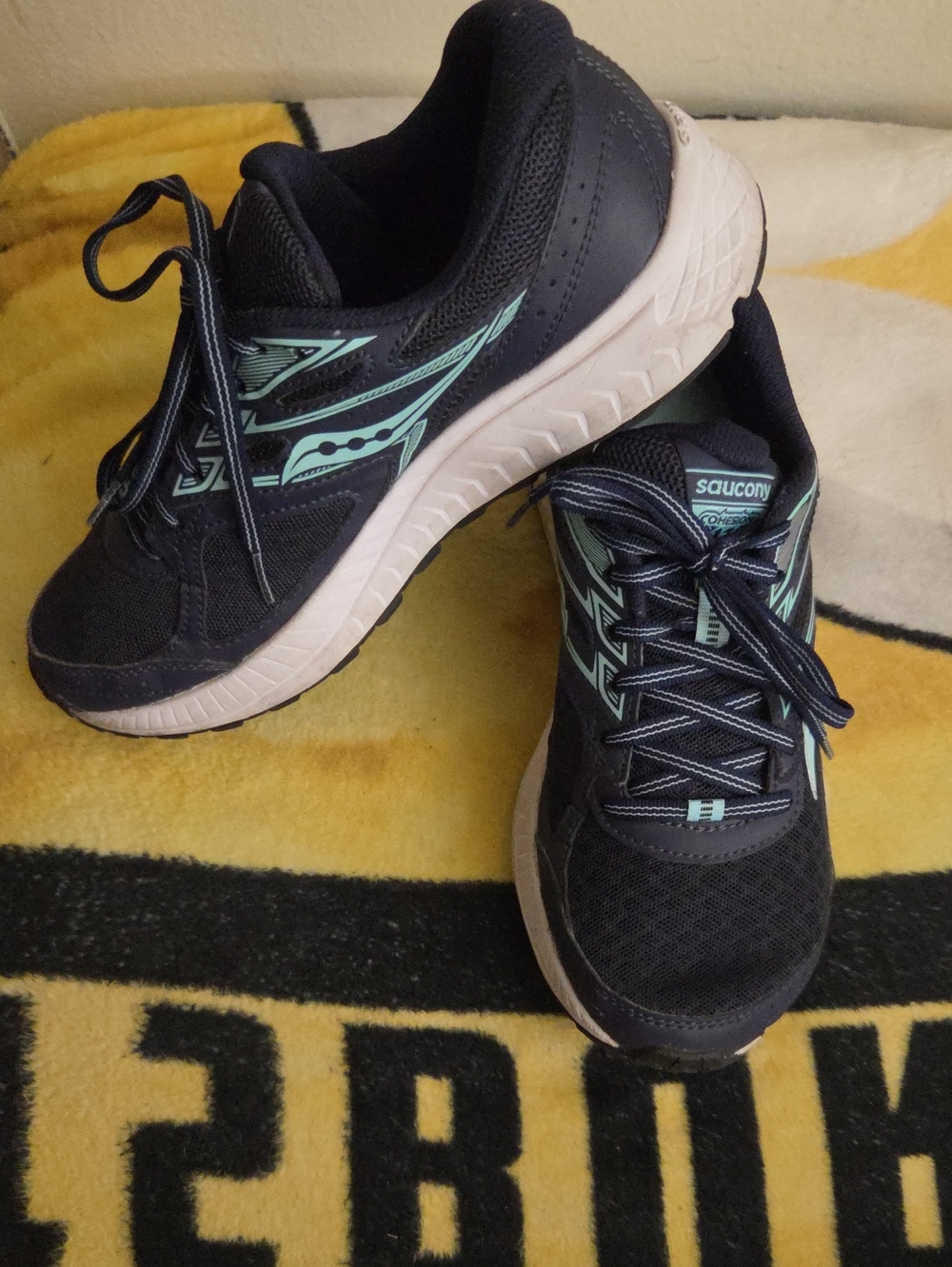 Saucony Women's Black with Mint Athletic Running Sneakers